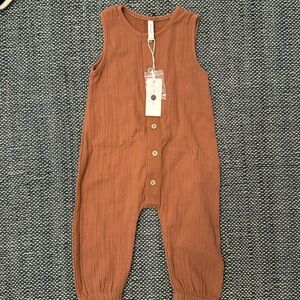Quincy Mae romper 6-12 month